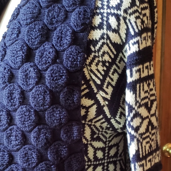 NWT Gorgeous Nordic style cardigan NWT - Picture 7 of 7